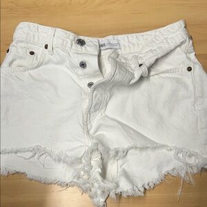 Zara Off-White Distressed Jean Shorts